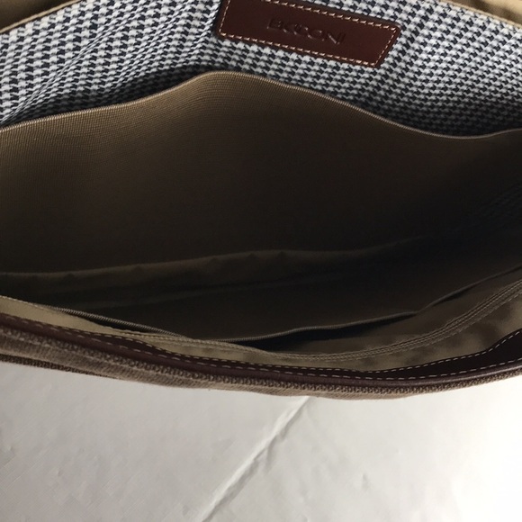 BOCONI NASHVILLE BRYANT LTE SLIM DOUBLE BUCKLE CANVAS & LEATHER MESSENGER - Picture 8 of 15